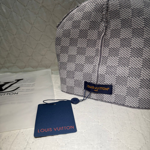 Cappello LV