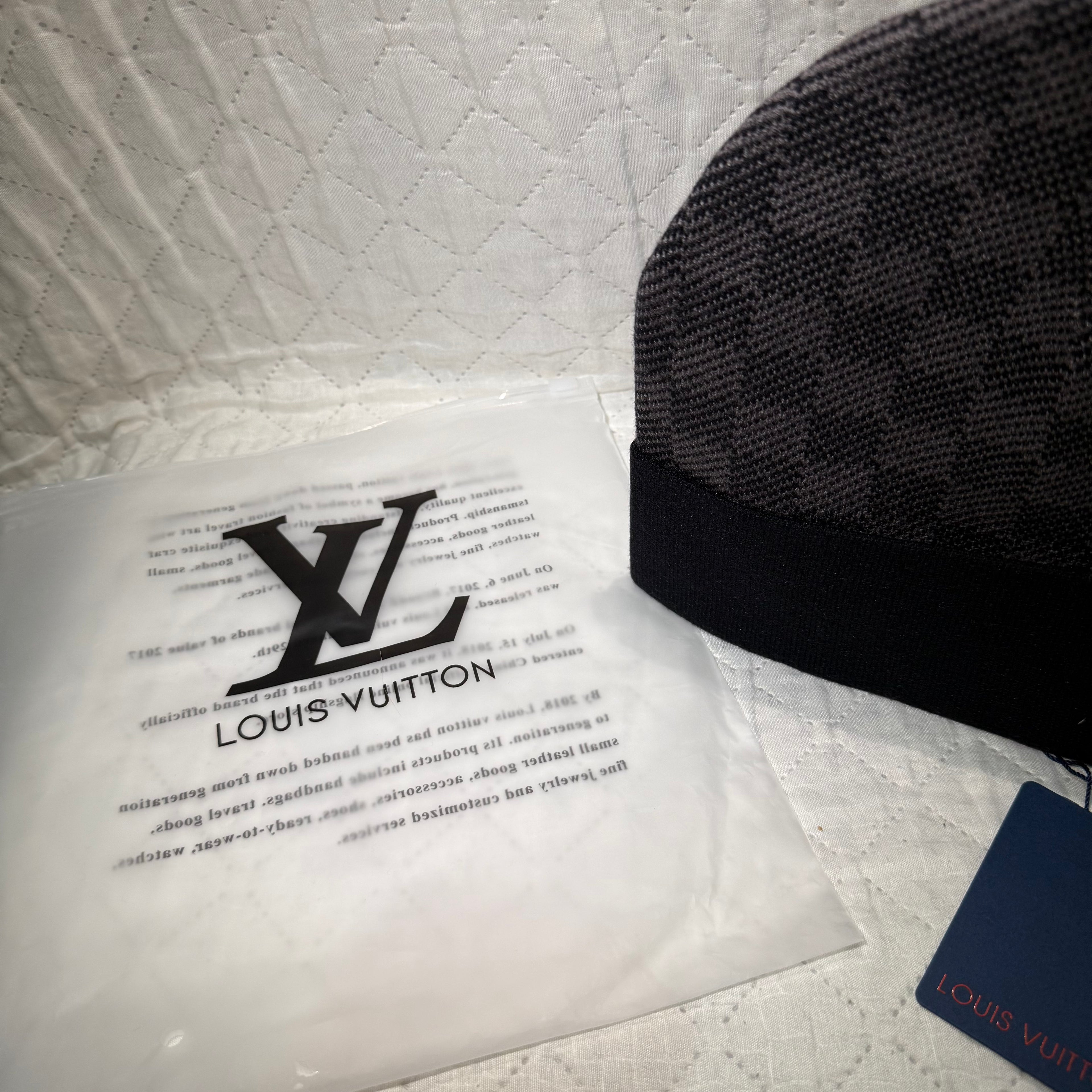 Cappello LV